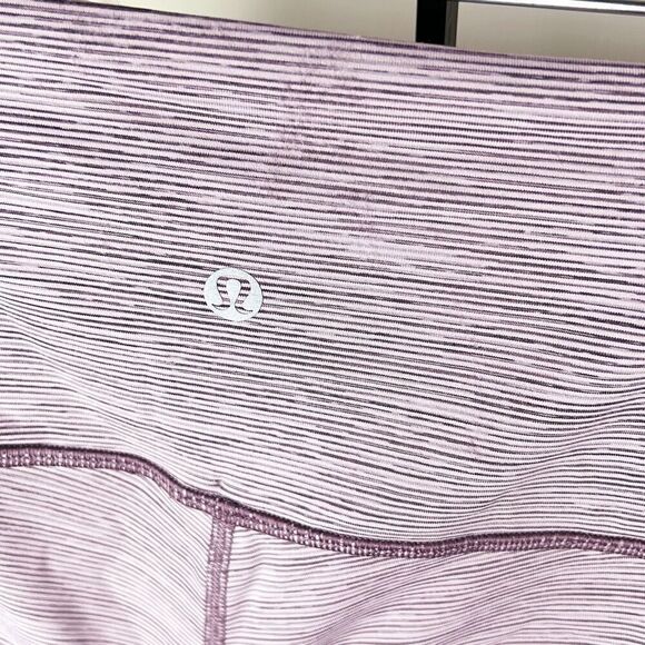 LULULEMON Wunder Under High Rise in Mulberry Currant TIGHT 29” Luon LEGGINGS 6 - Picture 7 of 10